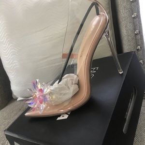 Fashion Nova Soulmate pumps-Nude 7.5